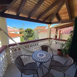 Cosy 2 Bedroom In The Heart Of Hébergement de vacances